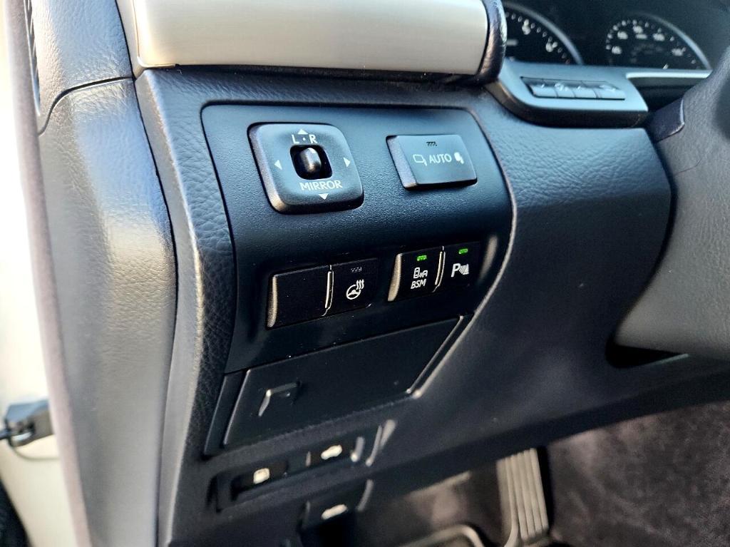 used 2016 Lexus LS 460 car, priced at $23,999