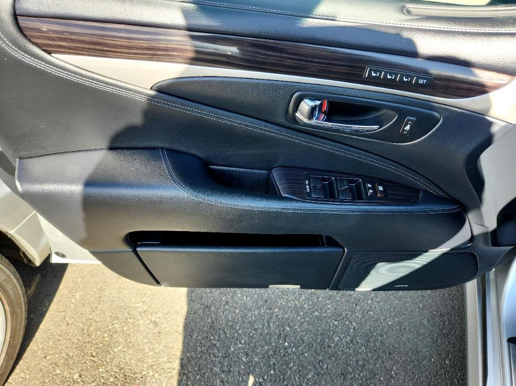 used 2016 Lexus LS 460 car, priced at $23,999