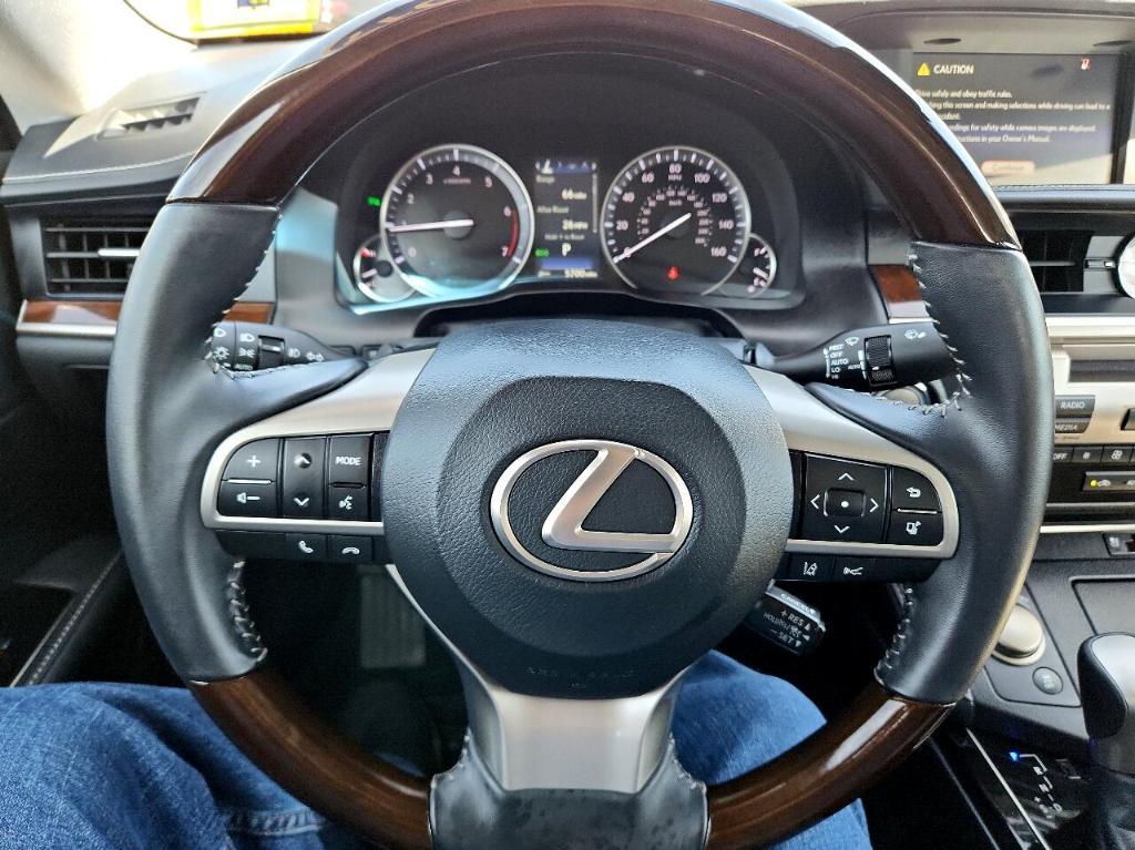 used 2017 Lexus ES 350 car, priced at $23,888