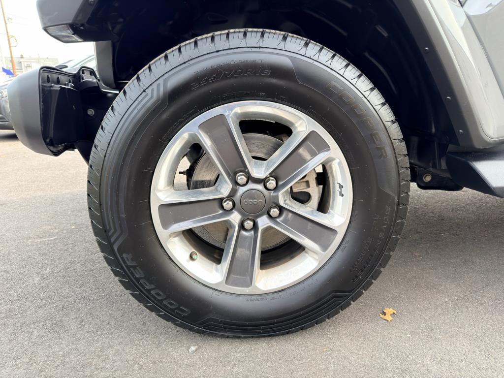 used 2021 Jeep Wrangler Unlimited car, priced at $23,988