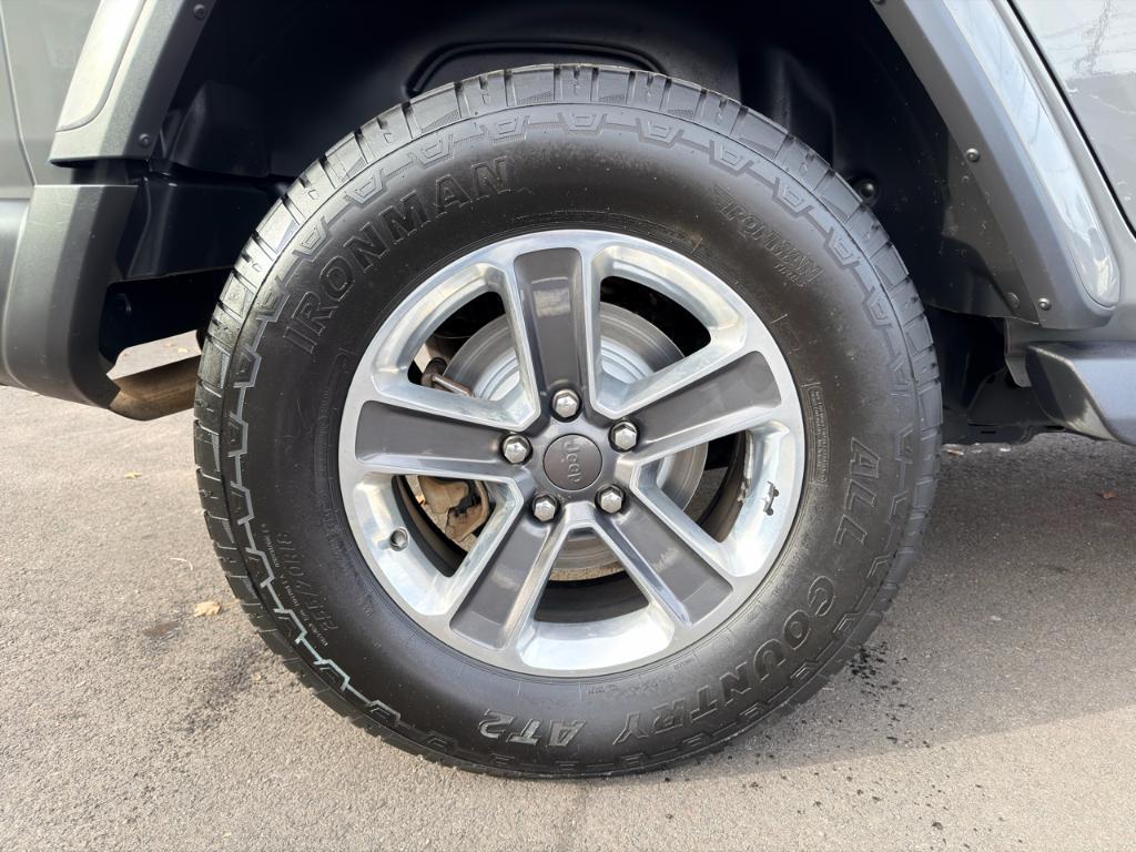 used 2021 Jeep Wrangler Unlimited car, priced at $23,988