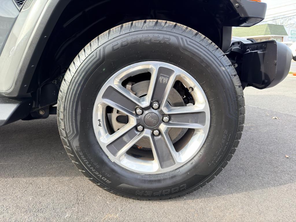 used 2021 Jeep Wrangler Unlimited car, priced at $23,988