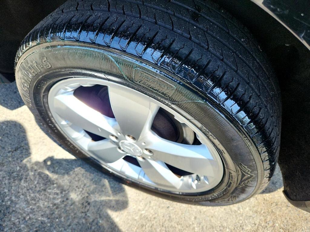 used 2011 Mercedes-Benz M-Class car, priced at $9,488