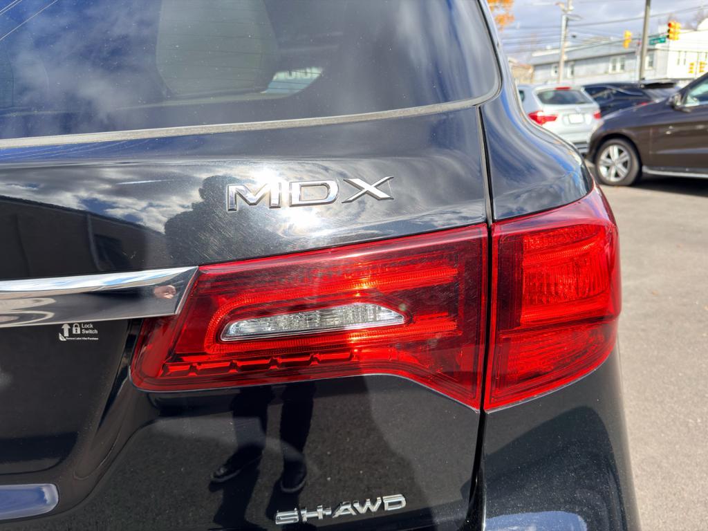 used 2018 Acura MDX car, priced at $20,488