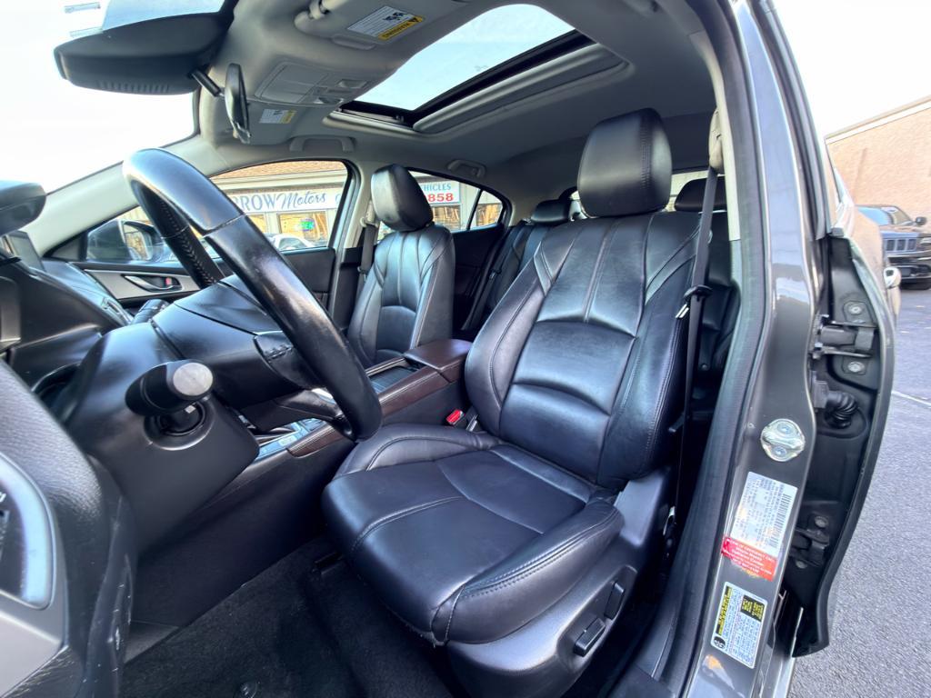 used 2018 Mazda Mazda3 car, priced at $13,488