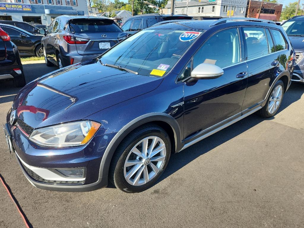used 2017 Volkswagen Golf Alltrack car, priced at $13,288