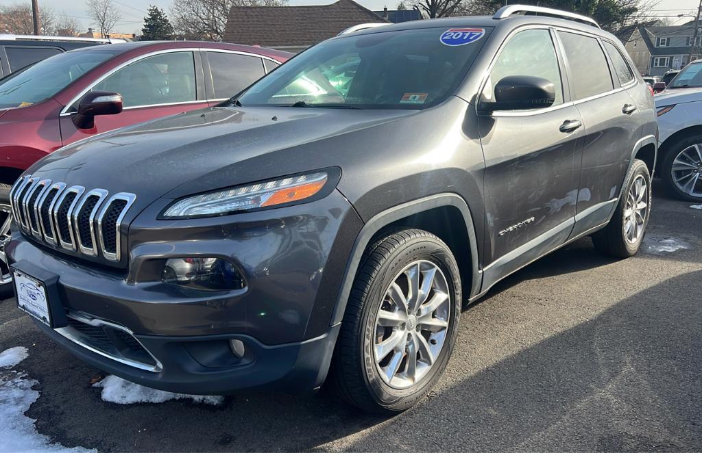 used 2017 Jeep Cherokee car, priced at $11,488