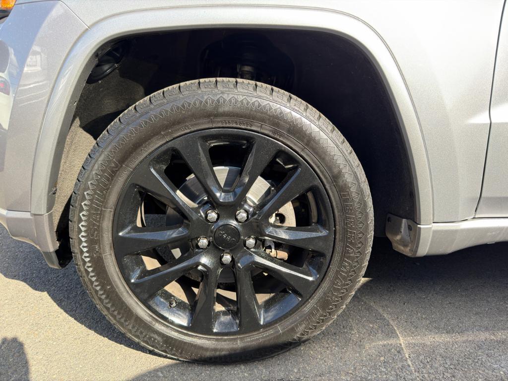 used 2018 Jeep Grand Cherokee car, priced at $18,488