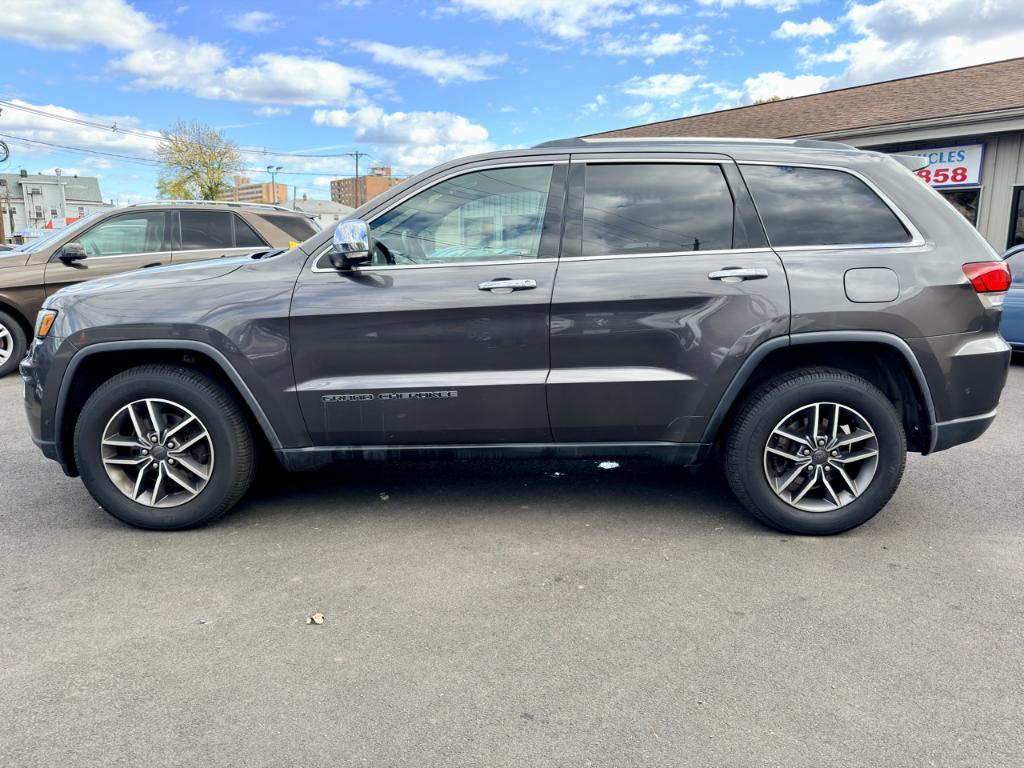 used 2020 Jeep Grand Cherokee car, priced at $22,788