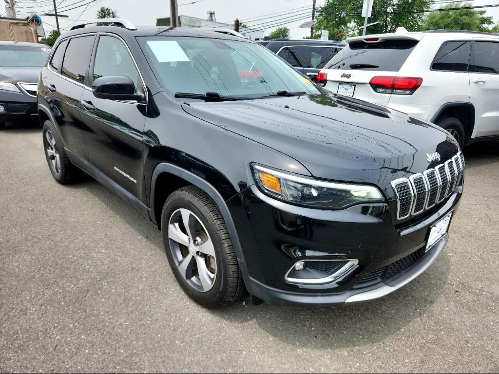 used 2019 Jeep Cherokee car, priced at $18,998