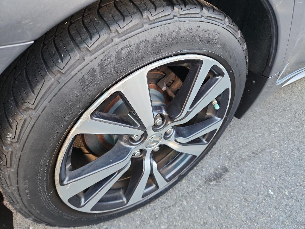used 2016 Nissan Maxima car, priced at $12,788