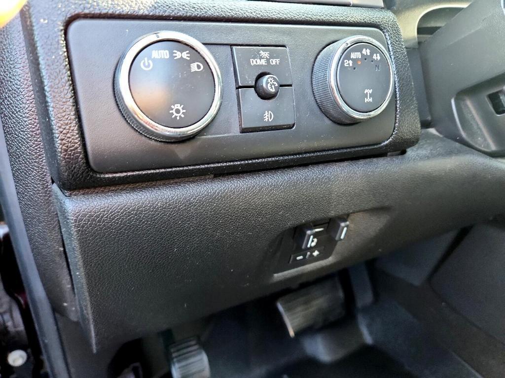 used 2013 Chevrolet Silverado 1500 car, priced at $17,488