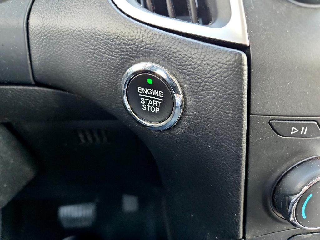 used 2015 Ford Edge car, priced at $12,488