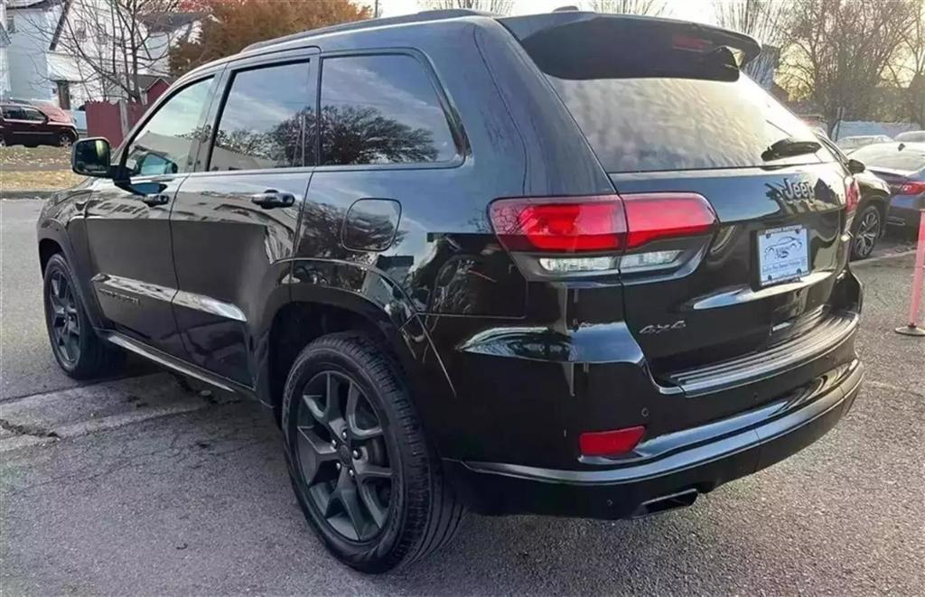 used 2019 Jeep Grand Cherokee car, priced at $27,988