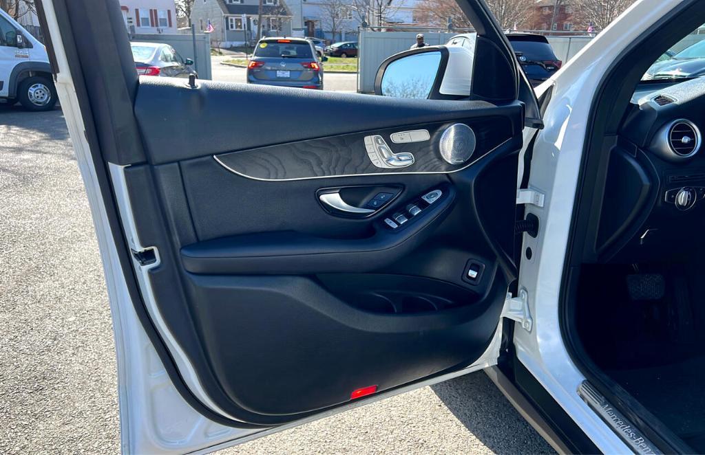 used 2017 Mercedes-Benz GLC 300 car, priced at $18,998