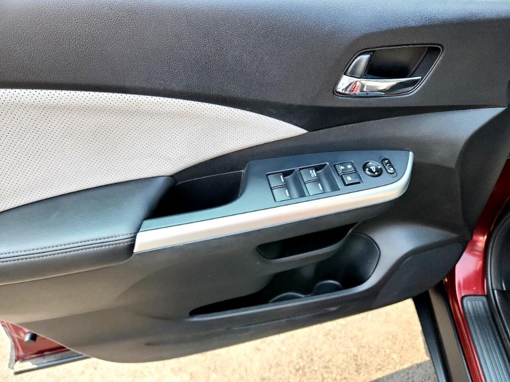 used 2016 Honda CR-V car, priced at $16,748