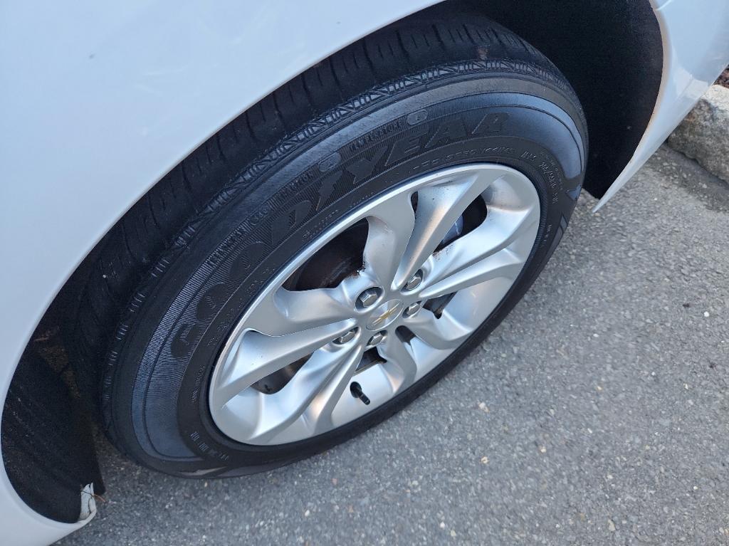 used 2019 Chevrolet Cruze car, priced at $10,888