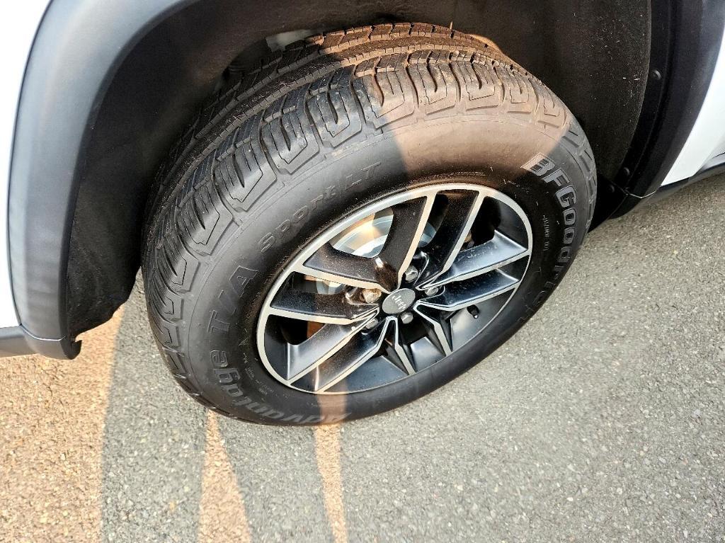 used 2018 Jeep Grand Cherokee car, priced at $18,788