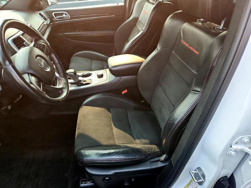 used 2018 Jeep Grand Cherokee car, priced at $18,788