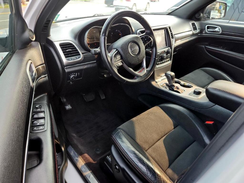 used 2018 Jeep Grand Cherokee car, priced at $18,788
