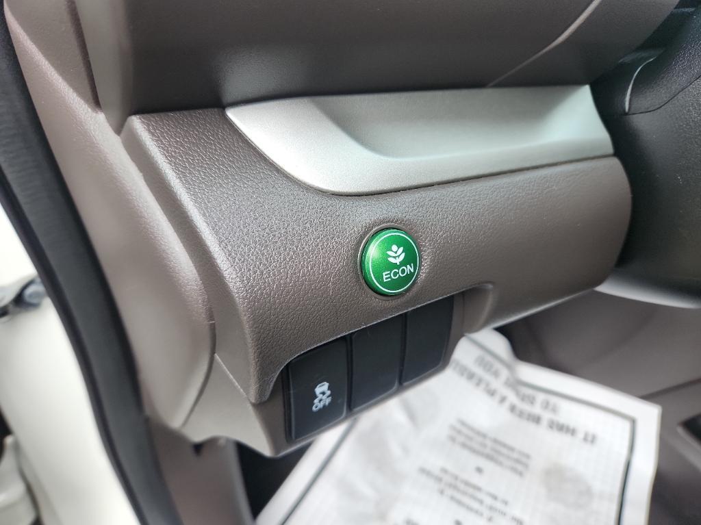 used 2013 Honda CR-V car, priced at $10,988