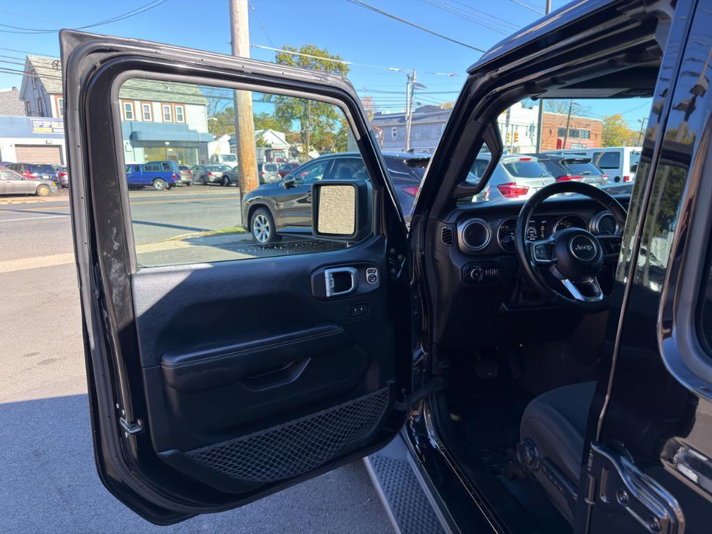 used 2018 Jeep Wrangler Unlimited car, priced at $24,998