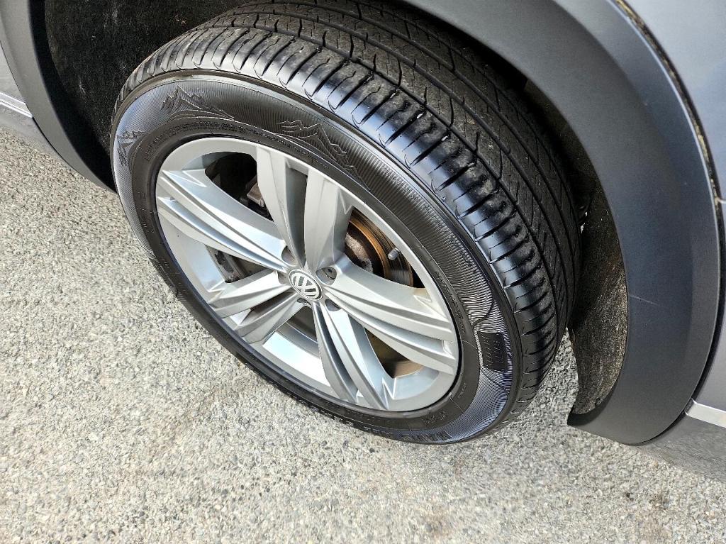 used 2019 Volkswagen Atlas car, priced at $24,788