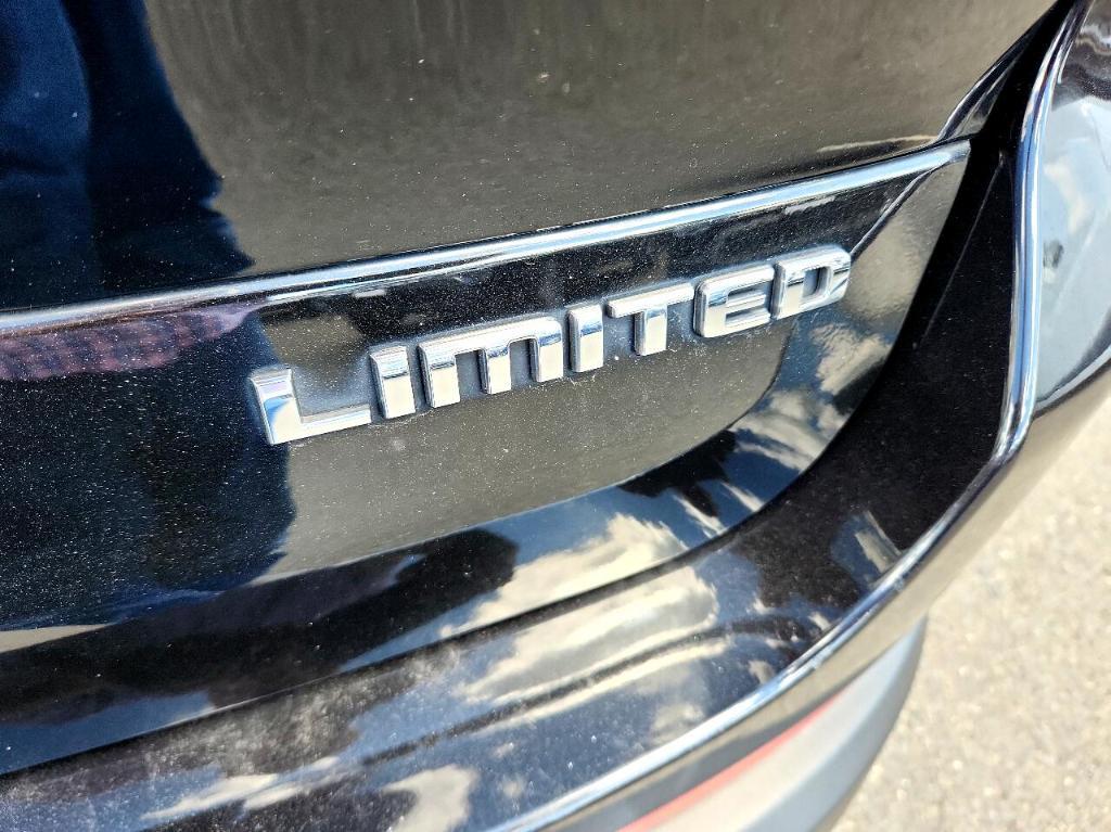 used 2021 Jeep Grand Cherokee L car, priced at $20,988