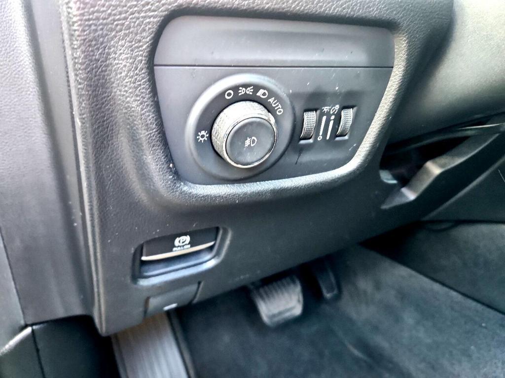 used 2021 Jeep Grand Cherokee L car, priced at $20,988