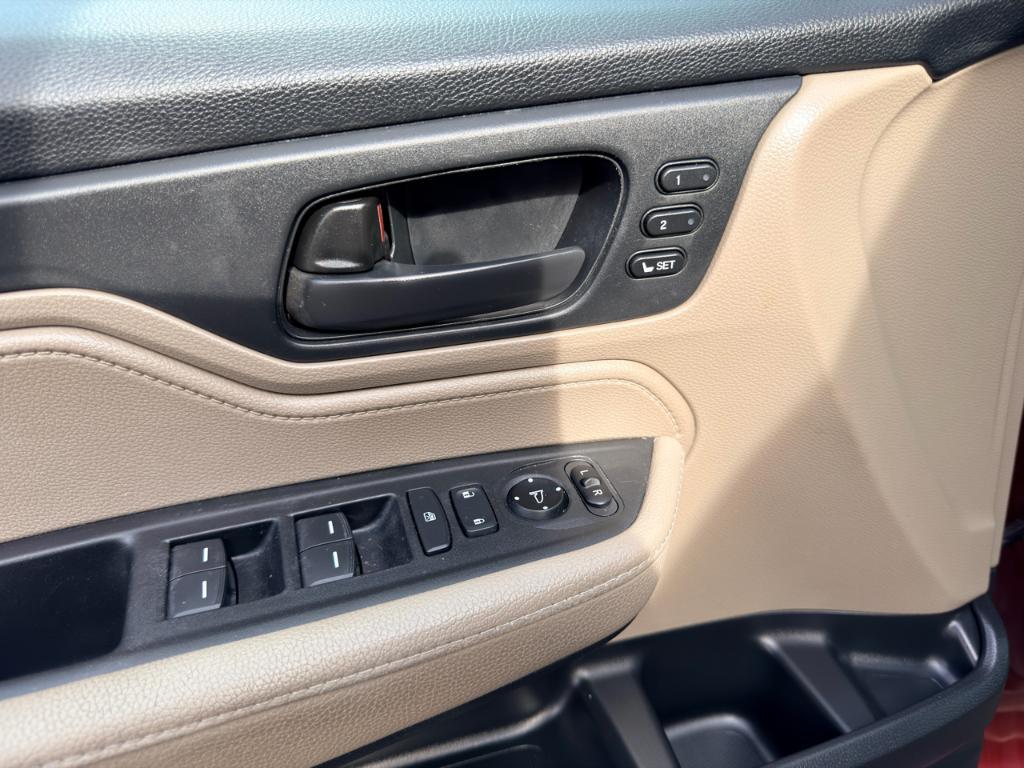 used 2018 Honda Odyssey car, priced at $18,988