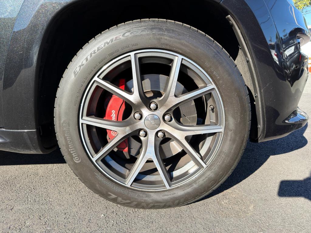 used 2016 Jeep Grand Cherokee car, priced at $30,888