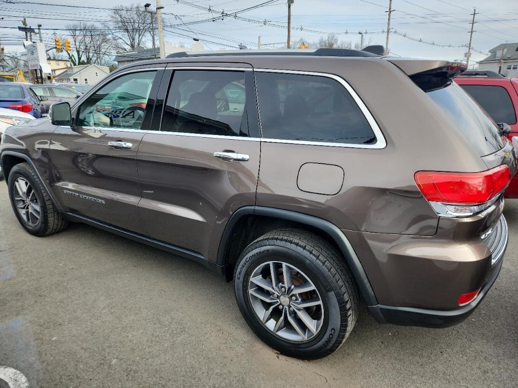 used 2017 Jeep Grand Cherokee car, priced at $16,988