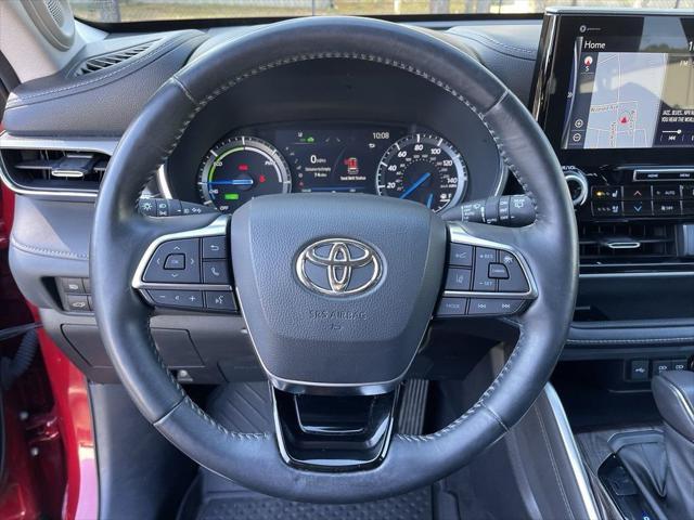 used 2021 Toyota Highlander Hybrid car, priced at $39,795