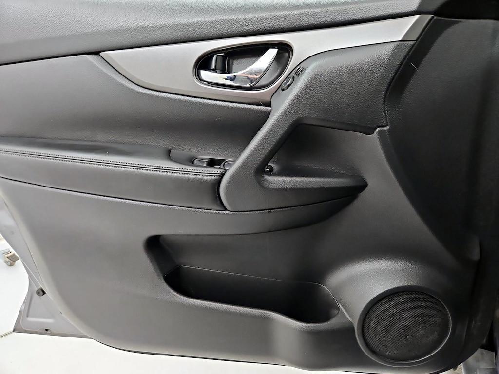 used 2015 Nissan Rogue car, priced at $11,998