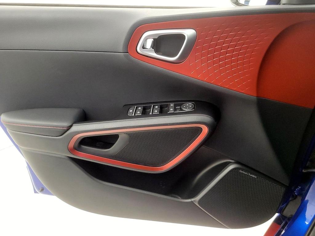 used 2022 Kia Soul car, priced at $19,998