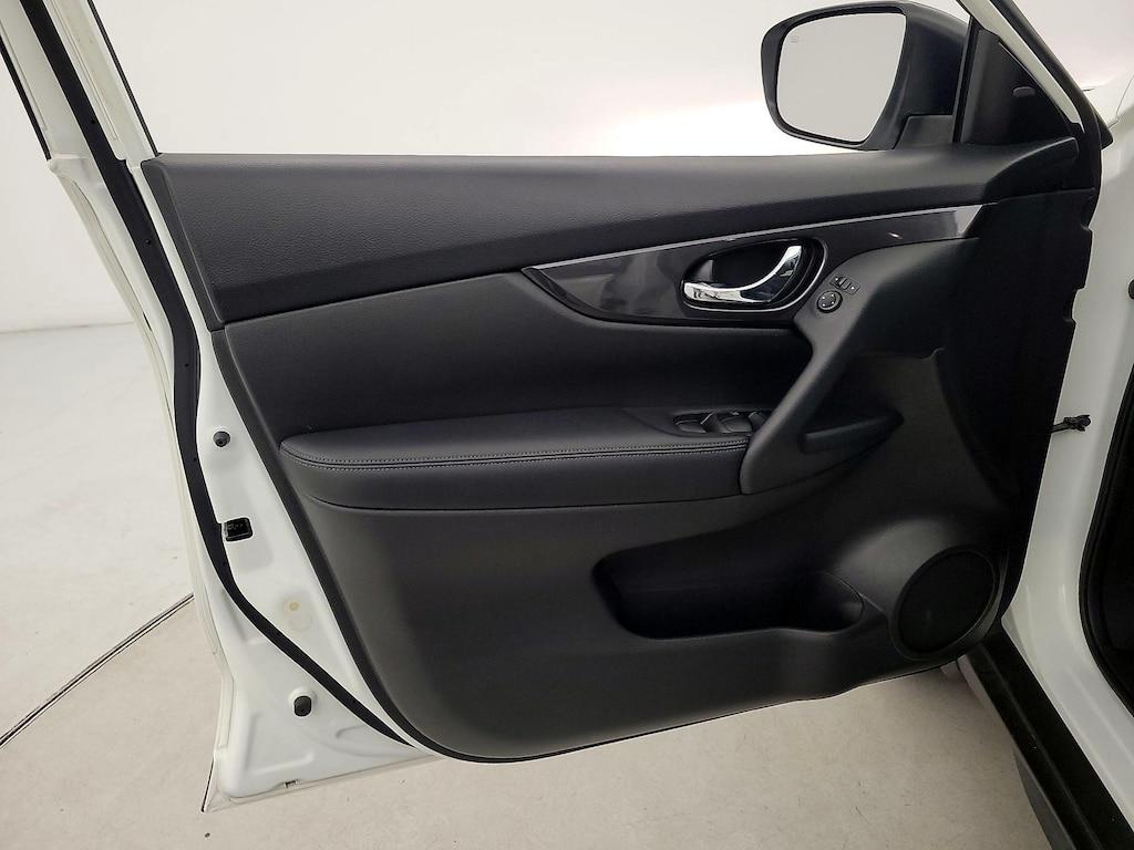 used 2017 Nissan Rogue car, priced at $15,998