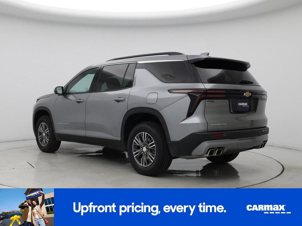 used 2024 Chevrolet Traverse car, priced at $38,998