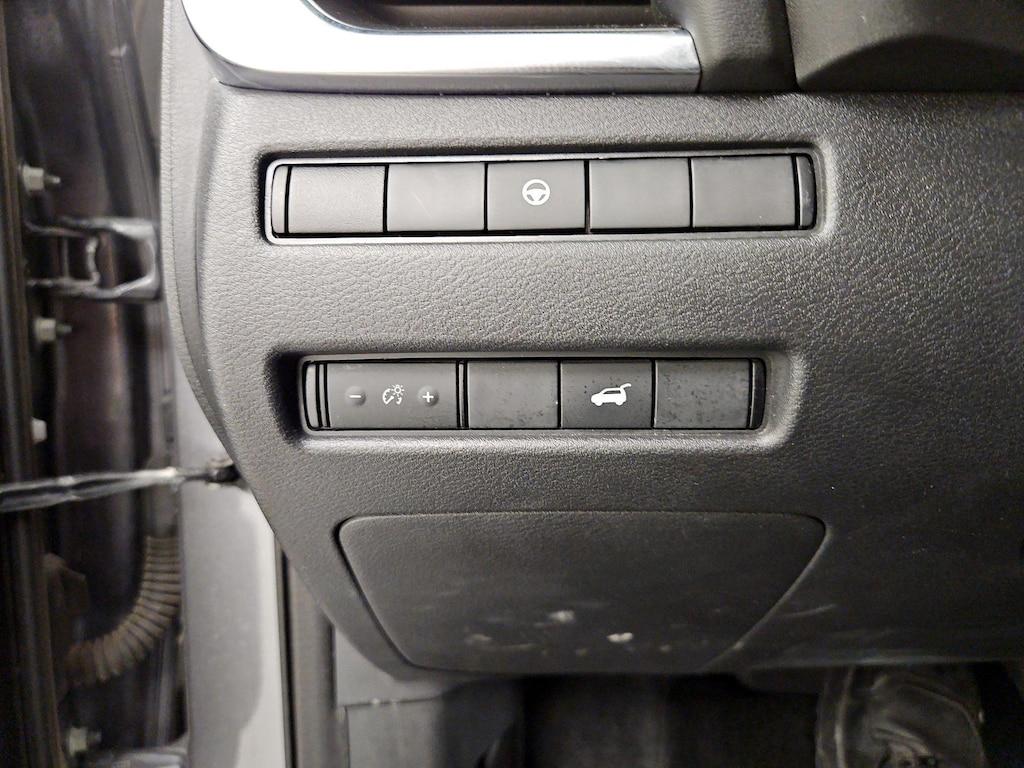 used 2022 Nissan Rogue car, priced at $24,998