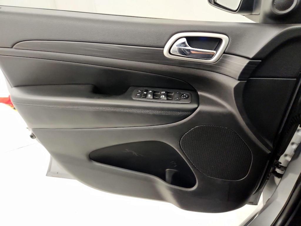 used 2020 Jeep Grand Cherokee car, priced at $25,998