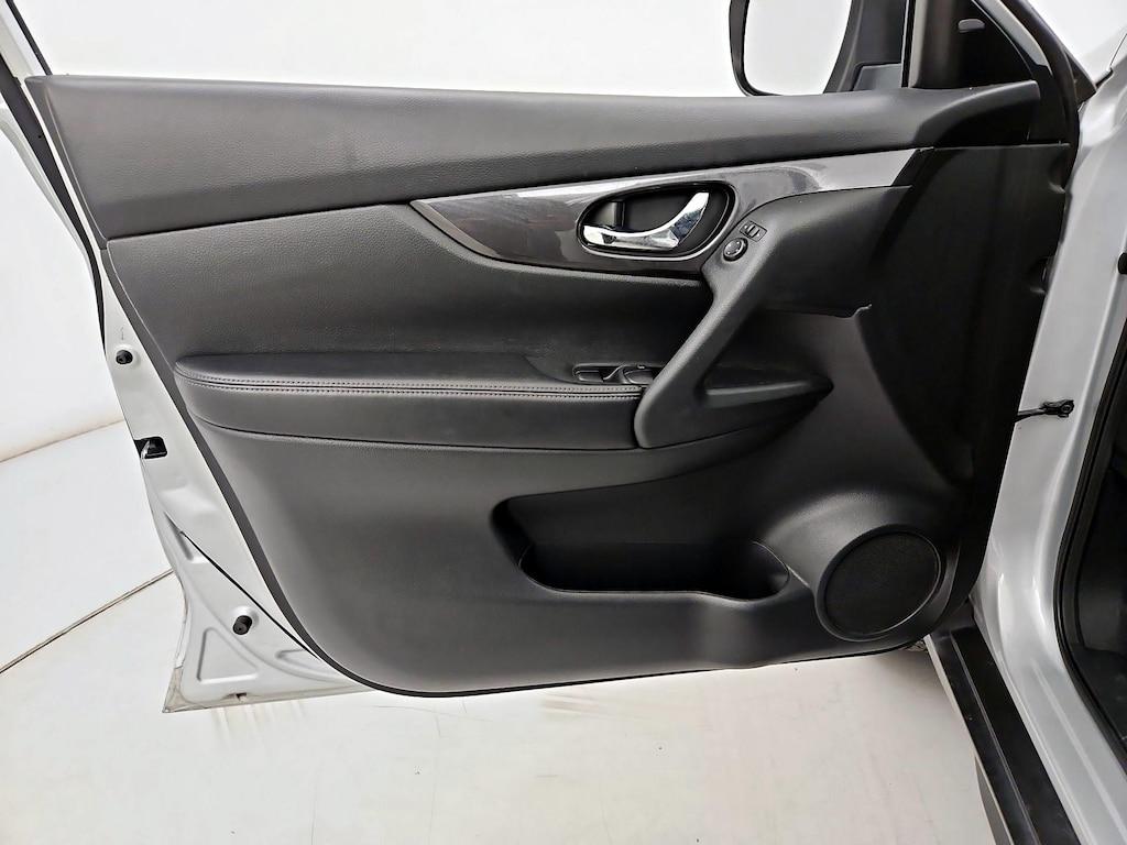 used 2020 Nissan Rogue car, priced at $15,998