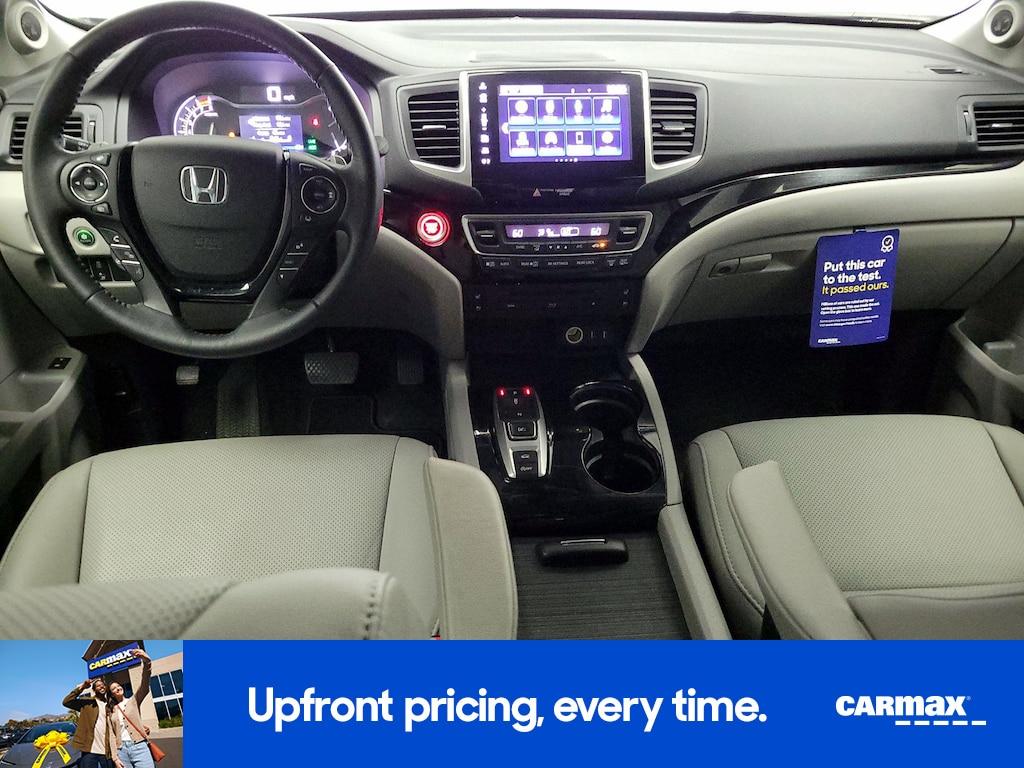 used 2017 Honda Pilot car, priced at $29,998