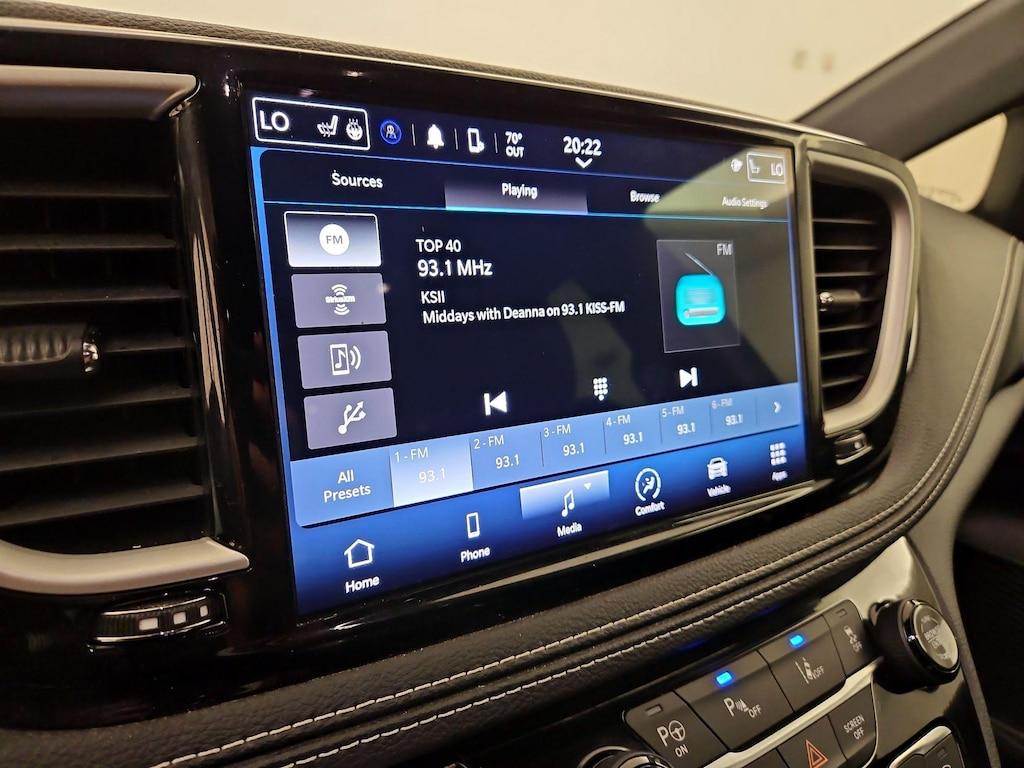 used 2023 Chrysler Pacifica Hybrid car, priced at $35,998