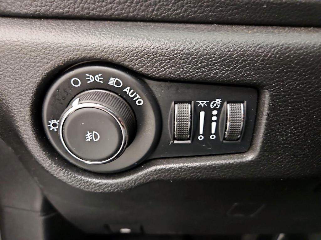 used 2023 Chrysler Pacifica Hybrid car, priced at $35,998