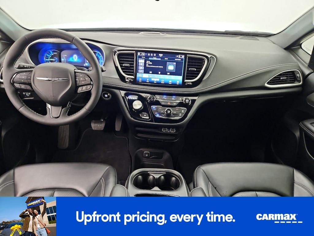 used 2023 Chrysler Pacifica Hybrid car, priced at $35,998