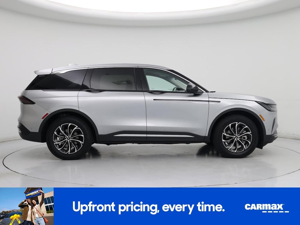 used 2024 Lincoln Nautilus car, priced at $48,998