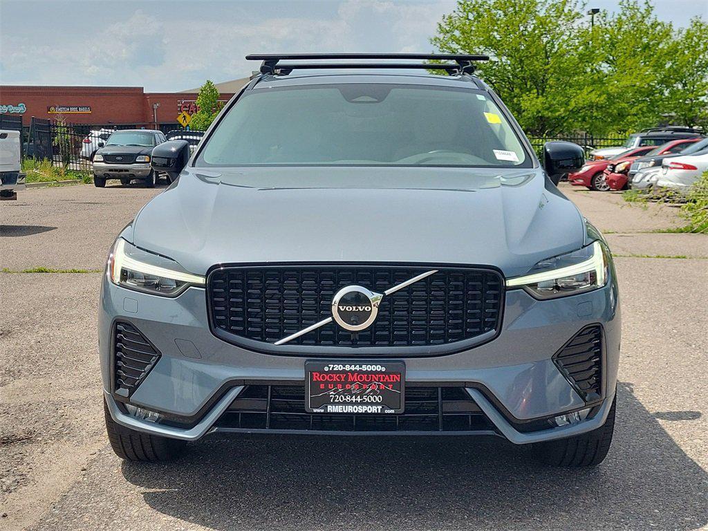 used 2023 Volvo XC60 car, priced at $37,498