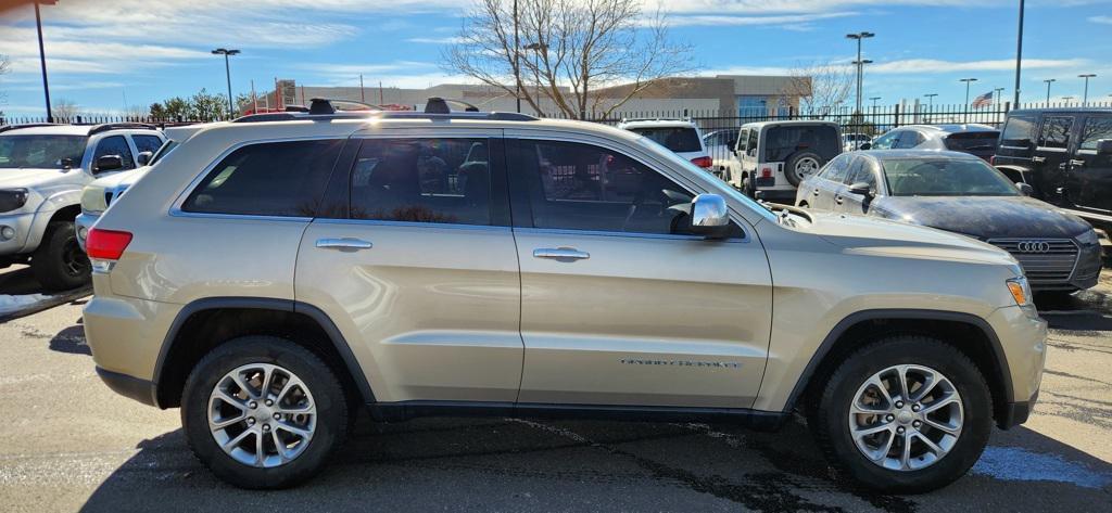 used 2015 Jeep Grand Cherokee car, priced at $13,999