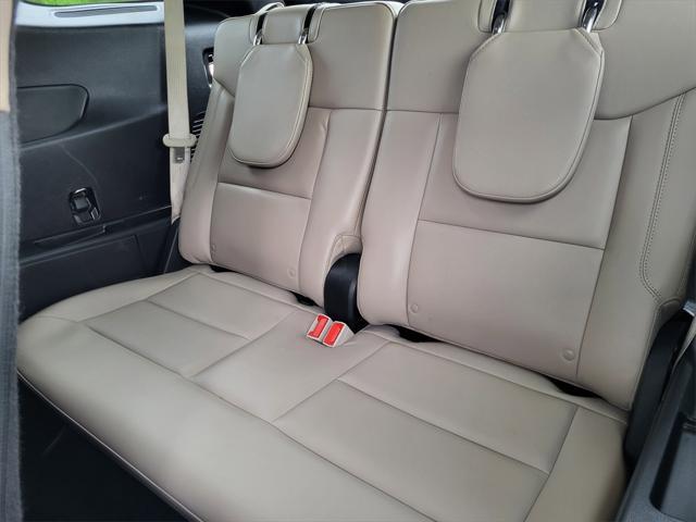 used 2022 Ford Explorer car, priced at $29,899
