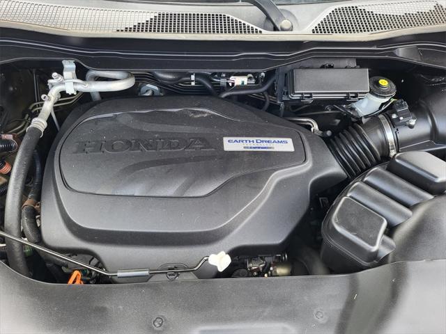used 2020 Honda Pilot car, priced at $21,998