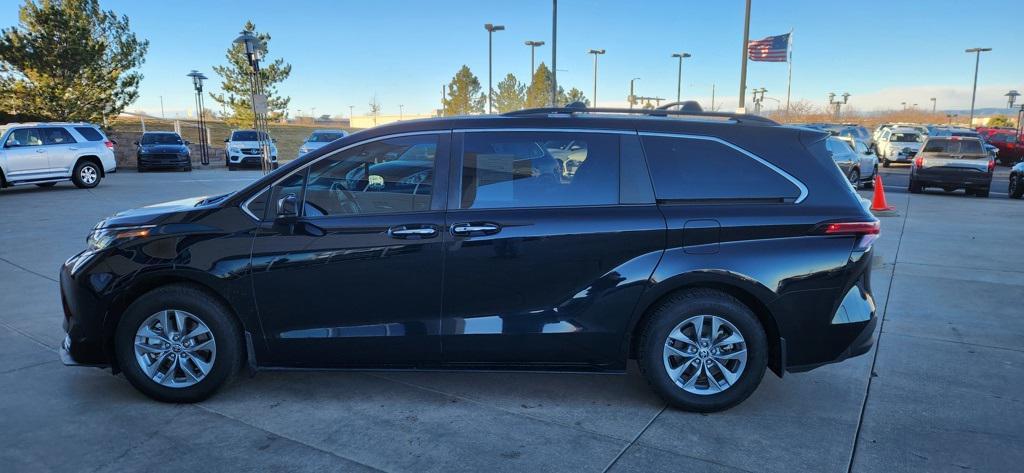 used 2022 Toyota Sienna car, priced at $40,998